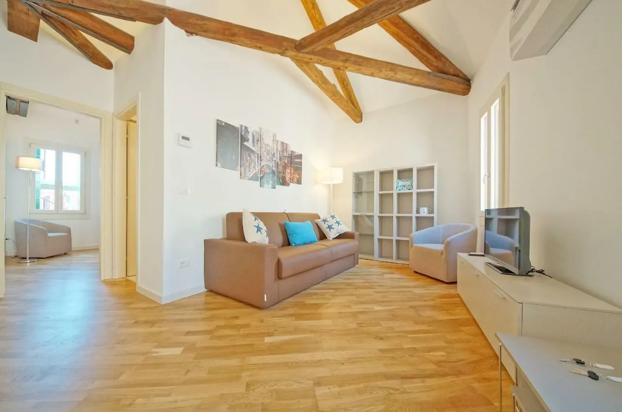 Dolcevita Apartments N 394 Venice 0*,  Italy