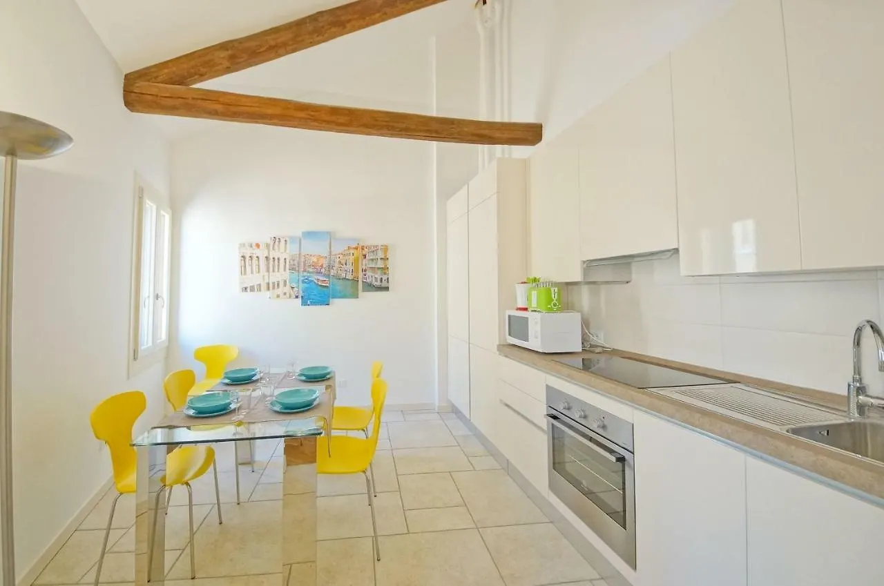 Dolcevita Apartments N 394 Venice Italy